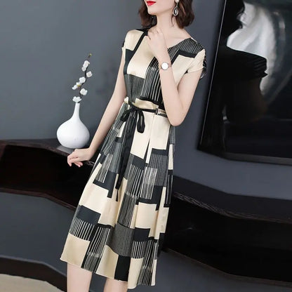 Aurora Vintage Geometrische Zomerjurk Met V-Hals