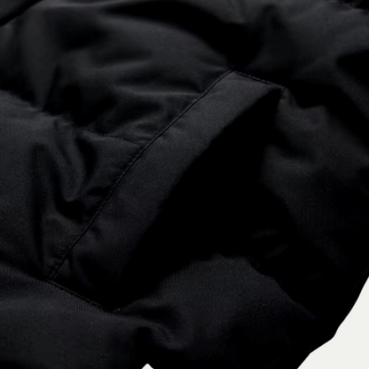 VogeLuxe | Dames gewatteerd jack met capuchon en contrasterende voering 6