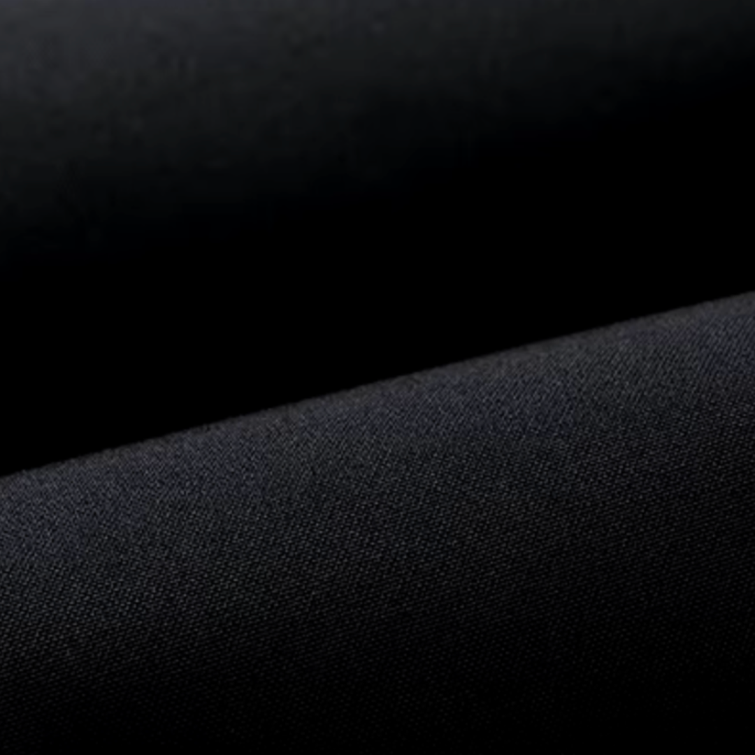 VogeLuxe | Dames gewatteerd jack met capuchon en contrasterende voering 8