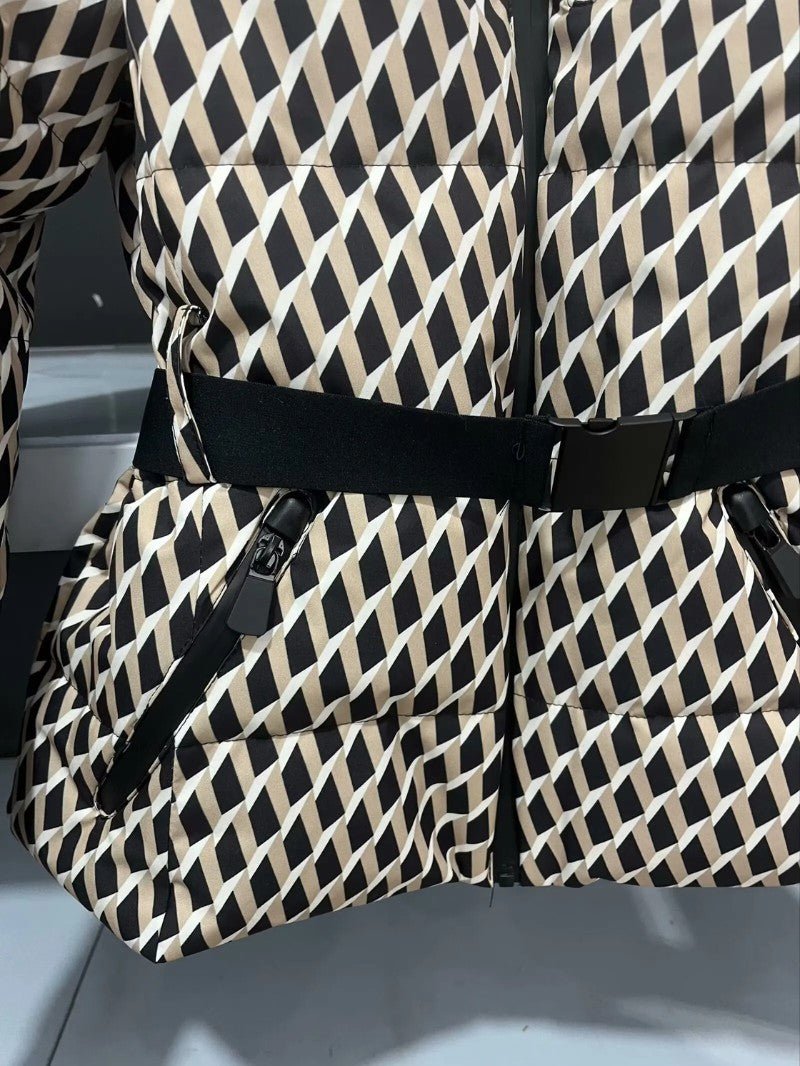 VogeLuxe | Dames peplum ski-pufferjack met riem 2