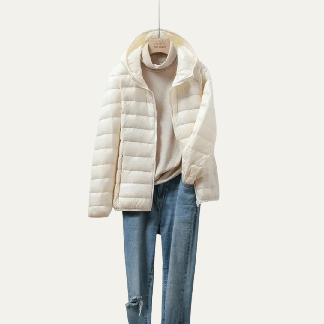 VogeLuxe | Glanzende ultralichte gewatteerde jas voor dames 1