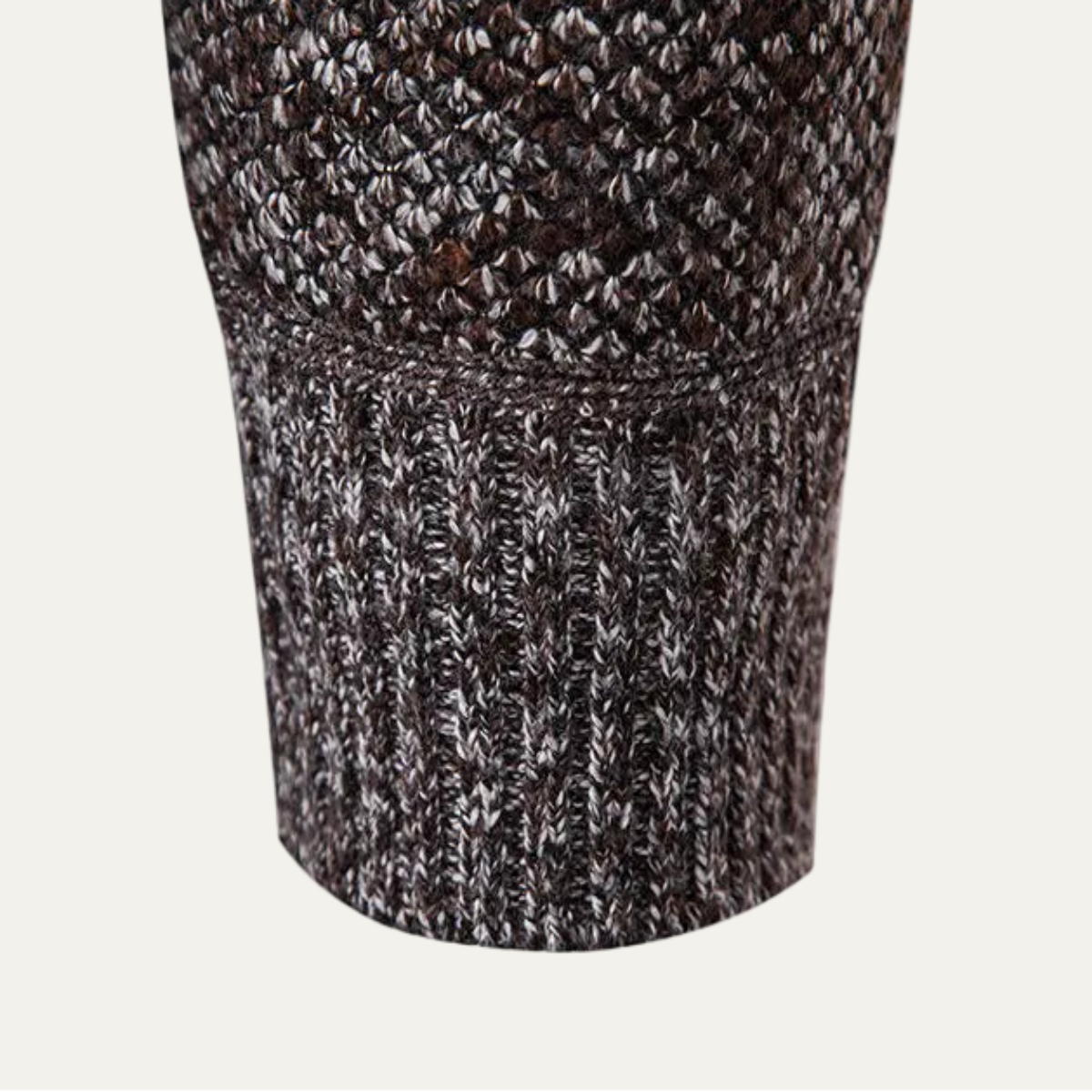 VogeLuxe | Heren Diamond Knit Mock Neck Cardigan 3