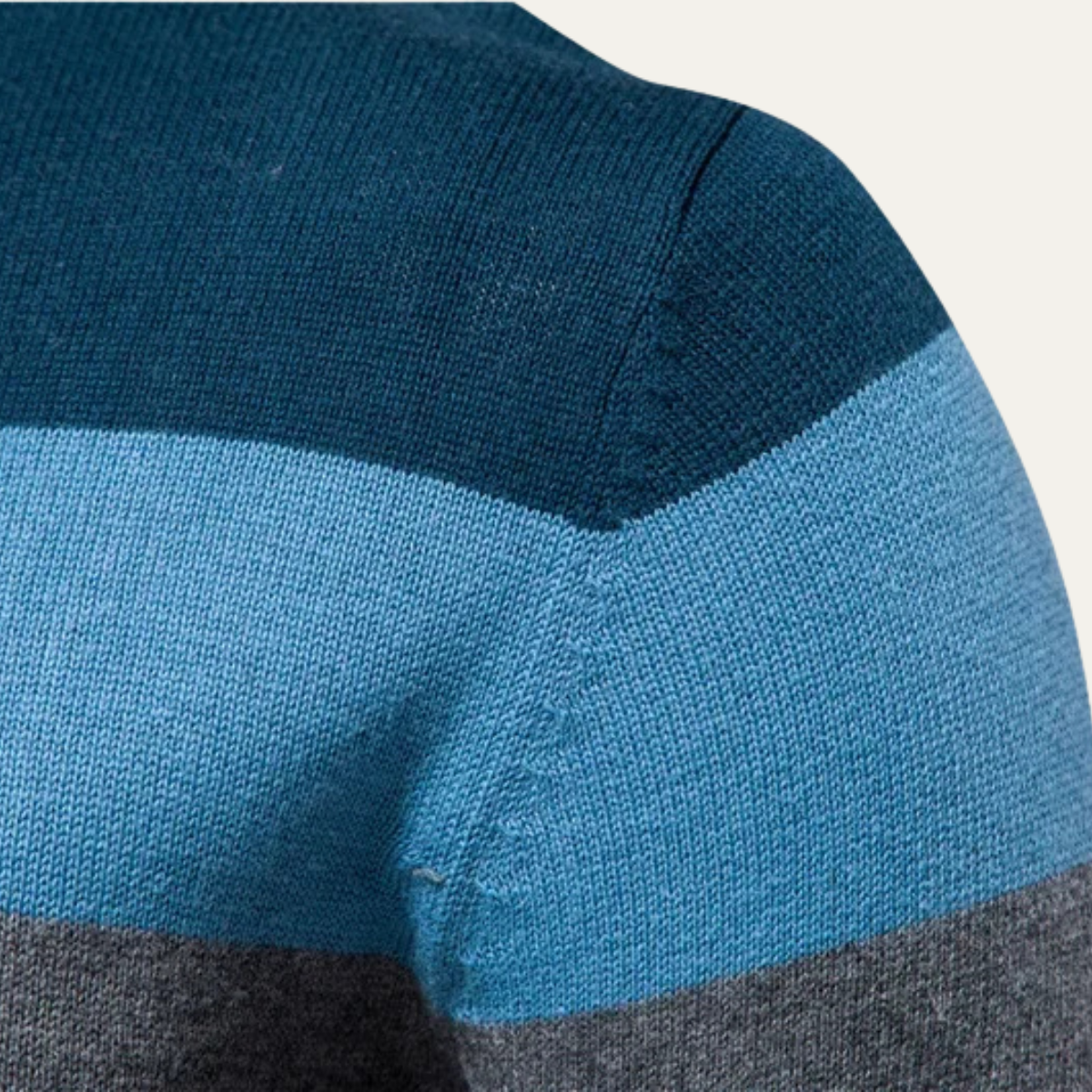 VogeLuxe | Heren Ombre Gestreepte Ronde Hals Trui 1