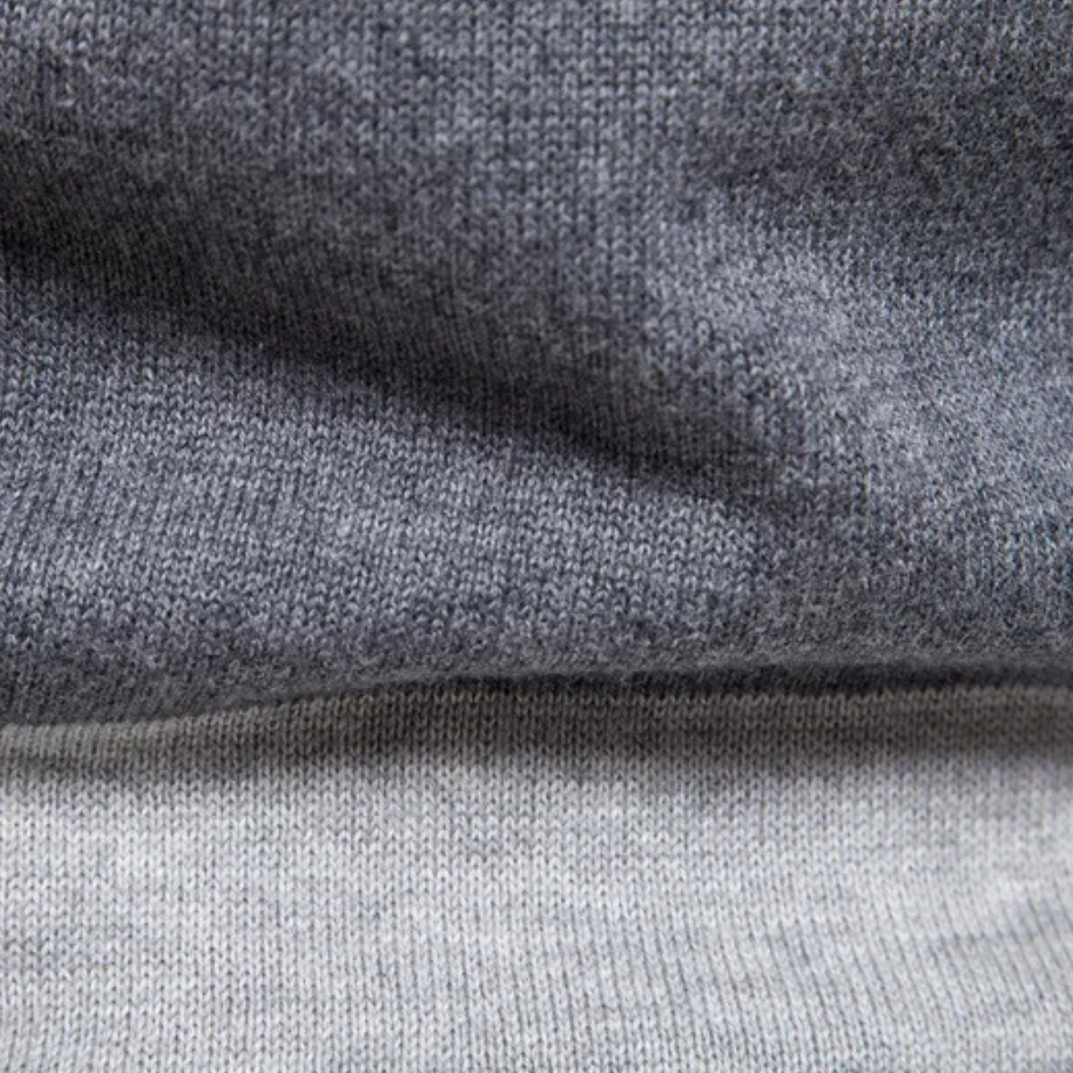 VogeLuxe | Heren Ombre Gestreepte Ronde Hals Trui 2