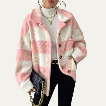 VogeLuxe | Oversized geruite shacket voor dames 7