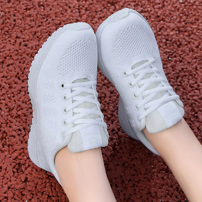 Urban Chic Ademend Mesh Sneakers