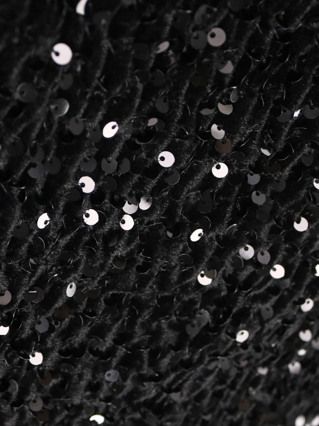 Betoverende Zwarte Fluweel Sequin Jurk voor Feestelijke Vrouwen