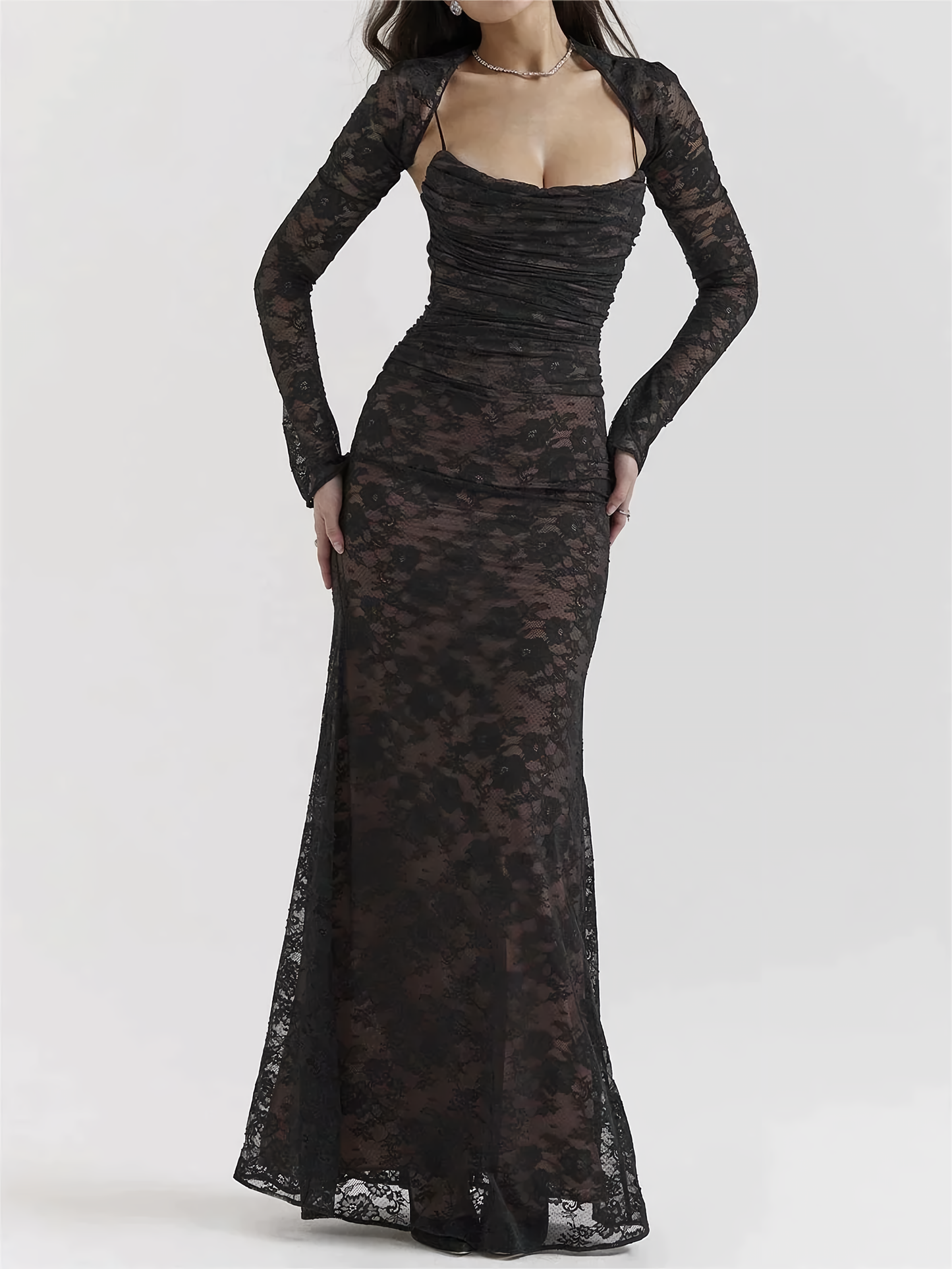 Jurk Maxi Met Kant en V-Neck - Zwarte Jurk voor Vrouw - Mode Vibes
