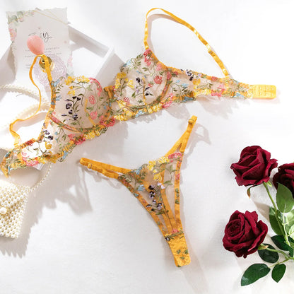 Kantige Lingerie Set Tweedelig met Borduurwerk