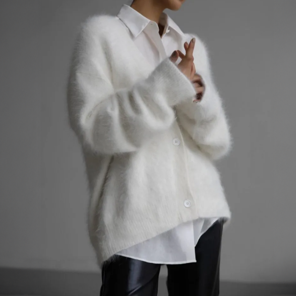 Yara | Calda ed elegante in un cardigan di cashmere 6