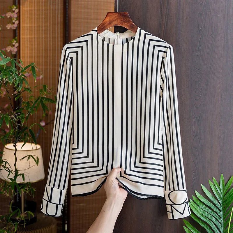 Stijlvolle Zijdeachtige Zomerblouse