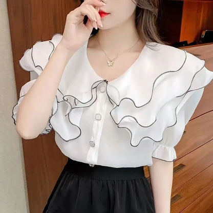 Whispering Petals Luchtige Chiffon Blouse met Peter Pan Kraag en Ruches