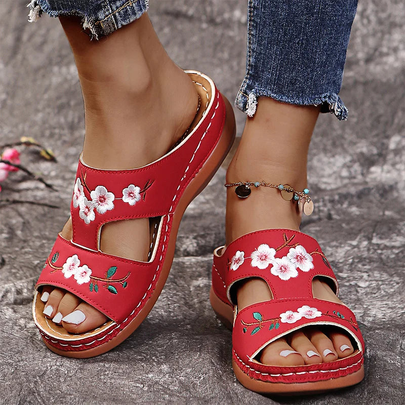 Zomerse Sleehak Sandalen LuxeLife Collectie