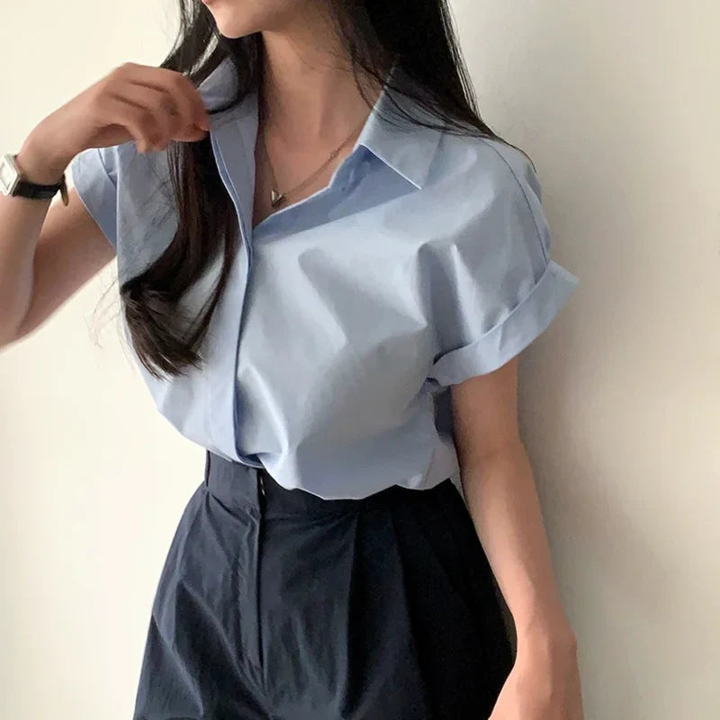 Zomerblouse met Effen Kleur en Revers van LuxeMode