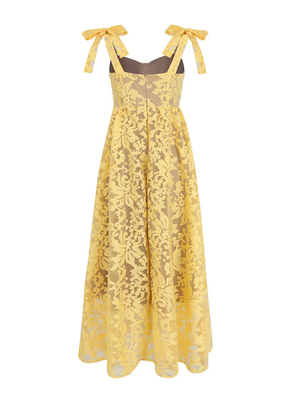 Zomerse Elegantie Kantjurk van Eliza Fashion.