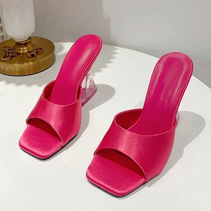 Zomer Luxe Slippers van GlamourBloom