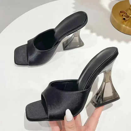 Zomer Luxe Slippers van GlamourBloom