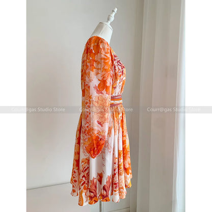 ModeMysterie Diepe V Vakantie Diner Zomerjurk met Oranje Print