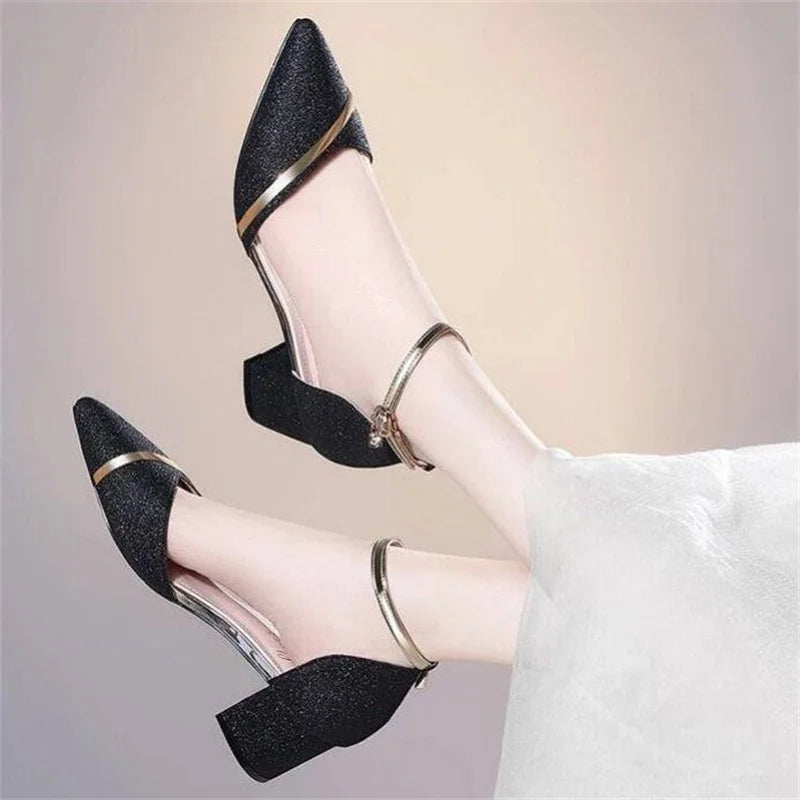 DiamondDazzle Glanzende Sandalen