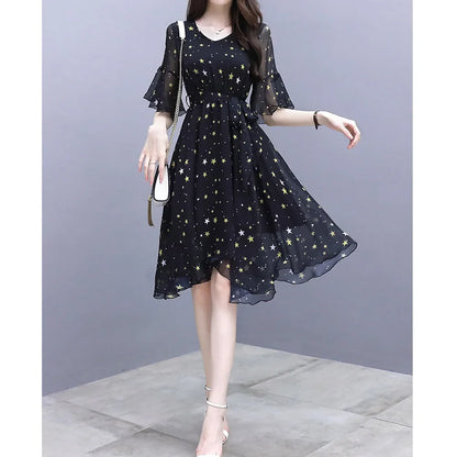 Zomerse Sterren Print Jurk met Flare Mouwen