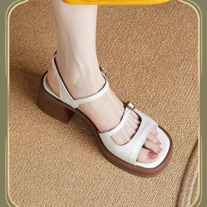 Pleeter Stijl Dikke Zool Sandalen
