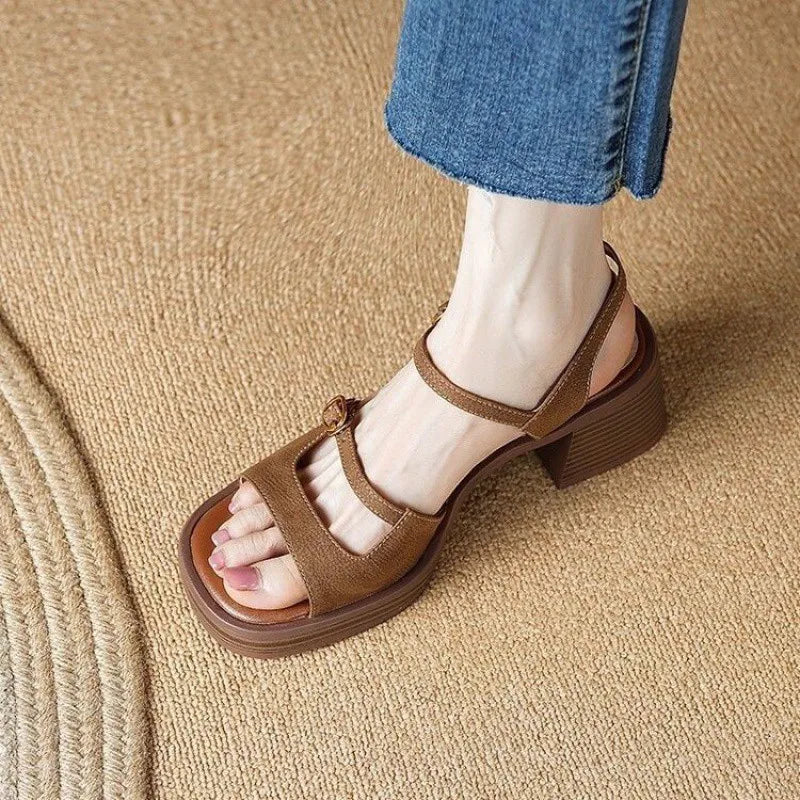 Pleeter Stijl Dikke Zool Sandalen