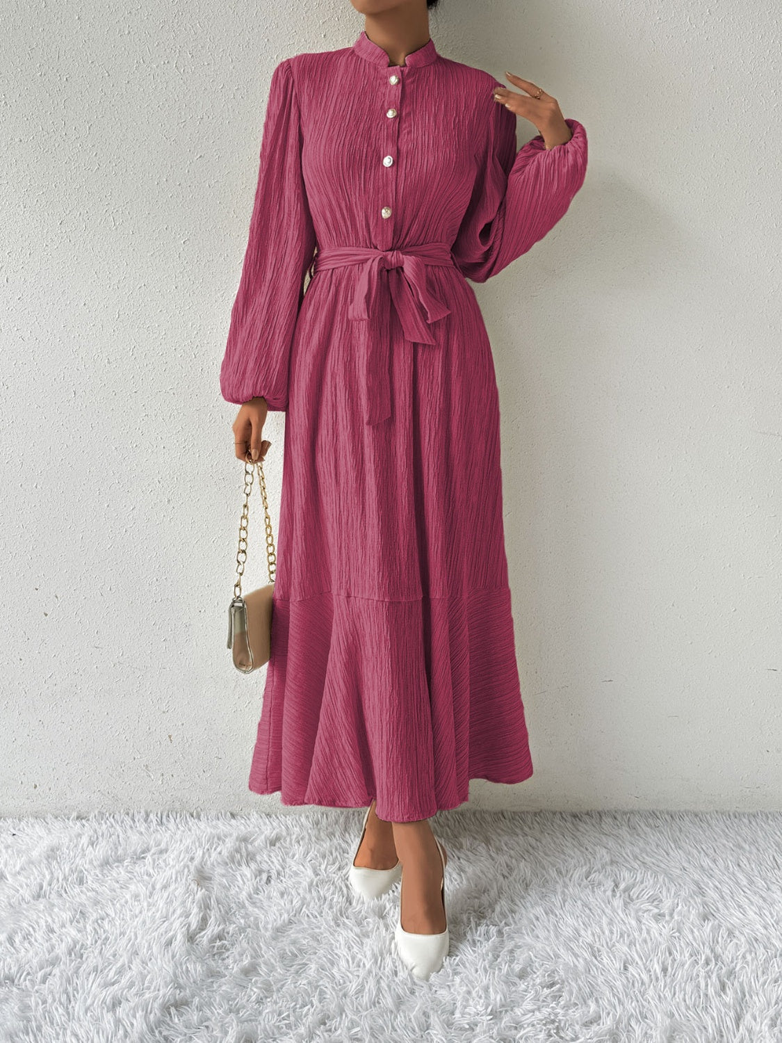 Vrouwelijke Jurk met Lange Mouwen en Taille Accent