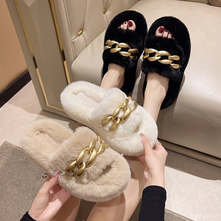 Dames Faux Fur Slippers Luxe met Ketting Detail - Mode Vibes