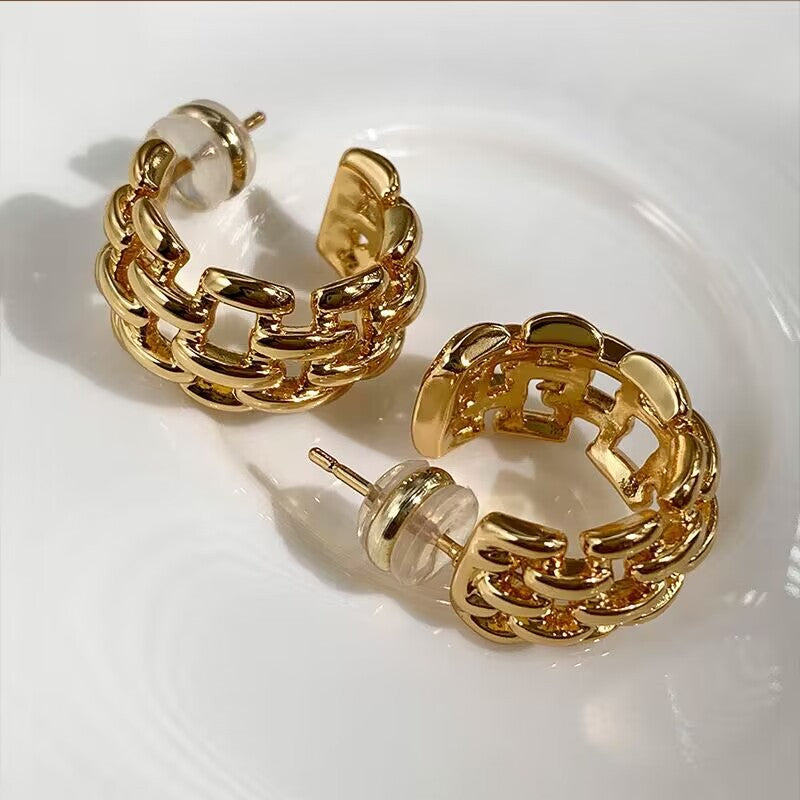 Gouden Oorknoppen voor Dames met Schakel Detail