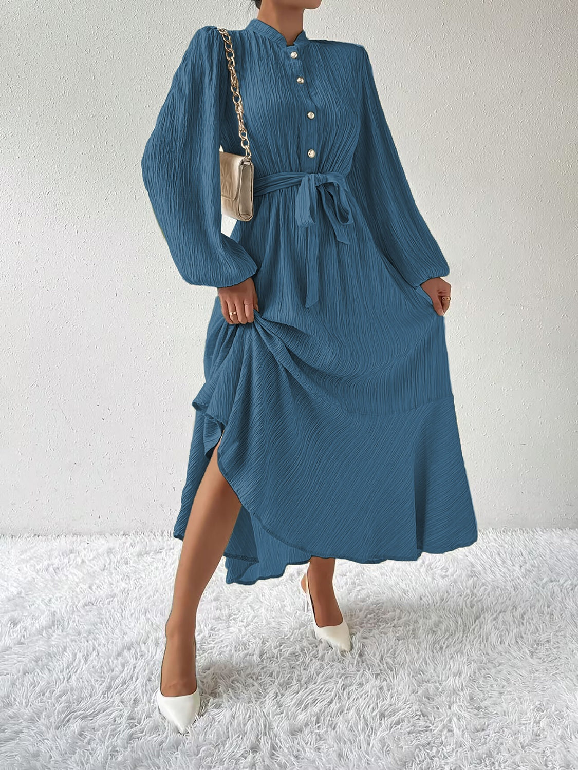 Vrouwelijke Jurk met Lange Mouwen en Taille Accent
