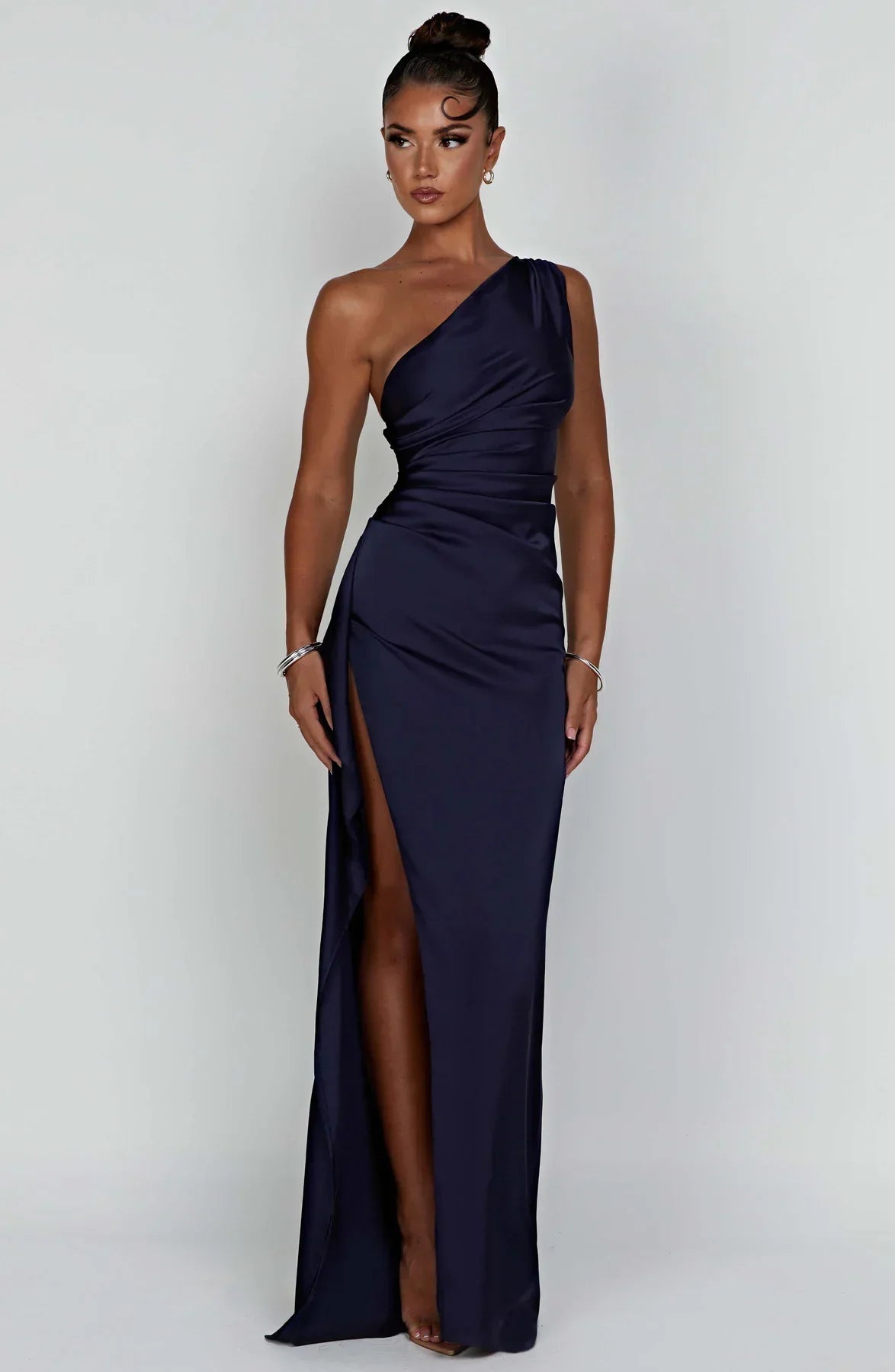 Velanora Dress | Geplooide Satijnen Split Jurk