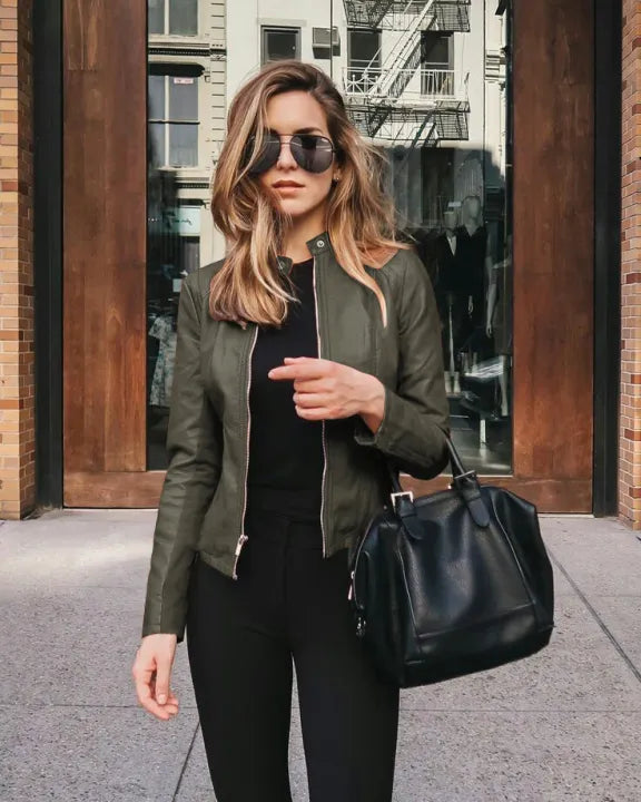 Sandra | Giacca biker alla moda con scollo tondo