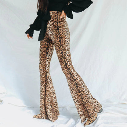 Vrouwelijke Flared Broek Alia Stijlvolle Hoge Taille