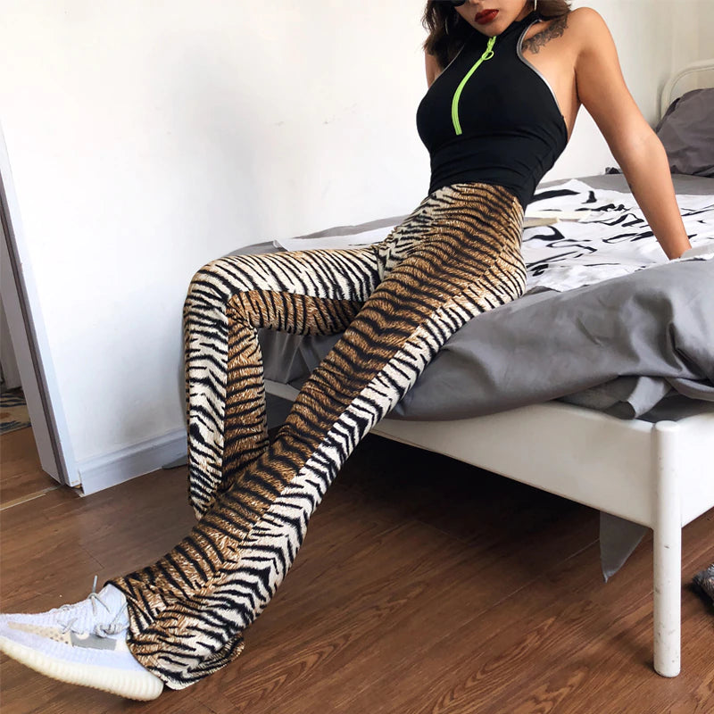 Vrouwelijke Flared Broek Alia Stijlvolle Hoge Taille