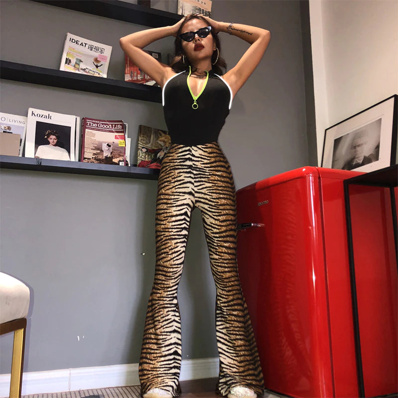 Vrouwelijke Flared Broek Alia Stijlvolle Hoge Taille