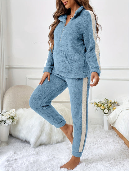 Zachte Pluche Pyjama Set met Kleuraccenten voor Dames - Mode Vibes