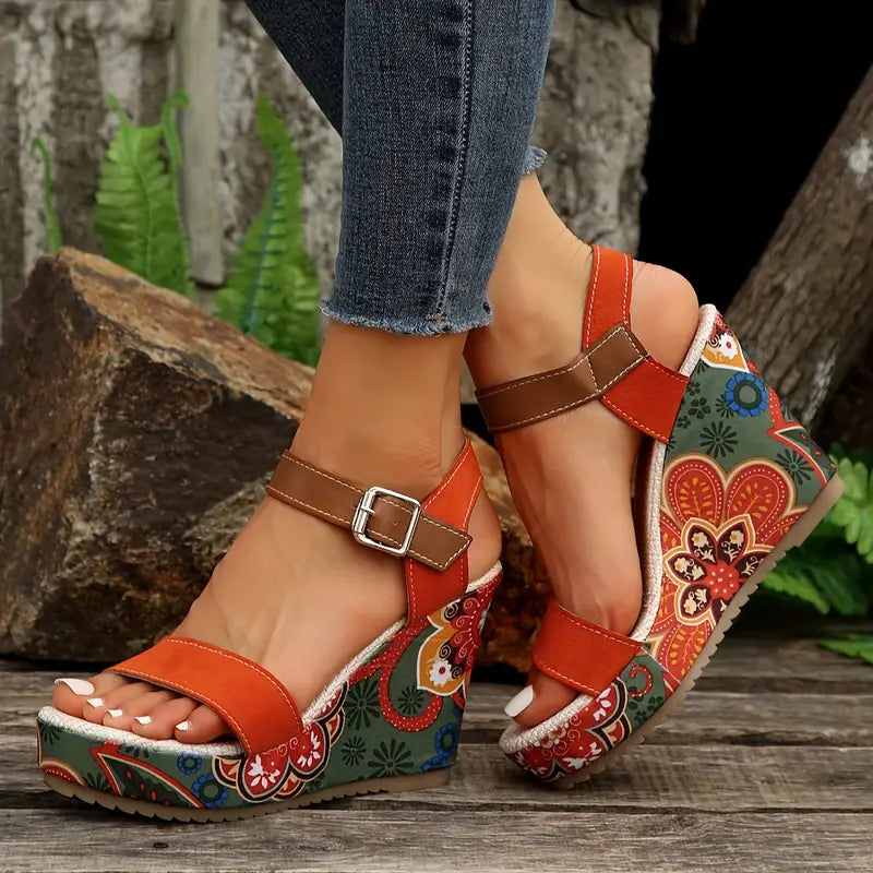 Dames Sandalen met Sleehak en Bloemenprint - Mode Vibes