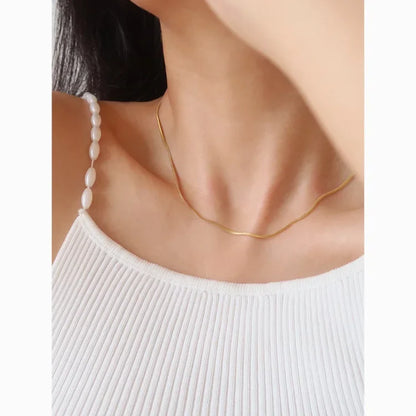 Slanke Slangenketting Zilveren Halsketting Isis Stijl - Mode Vibes
