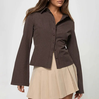Elegante Blouse met Flared Mouwen en Slim-Fit Pasvorm - Mode Vibes