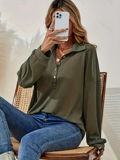 Vrouwelijke Blouse met Knoopsluiting en Geribde Stof