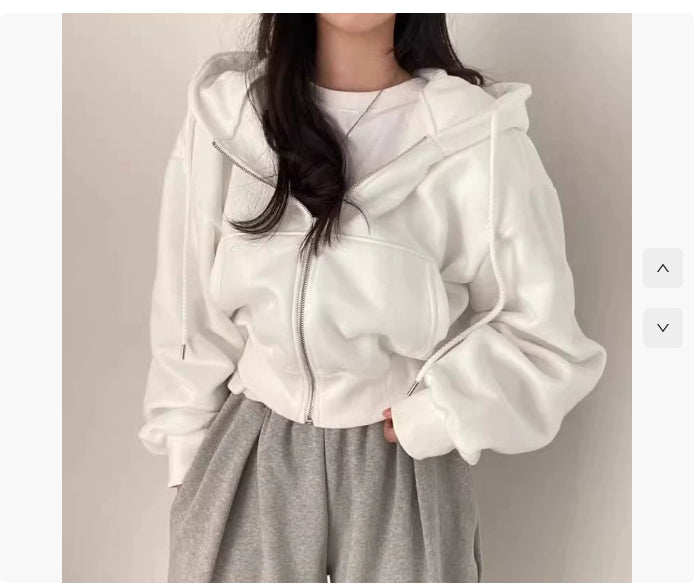 Dames Korte Hoodie Met Rits en Zakken Zwart Basic Model