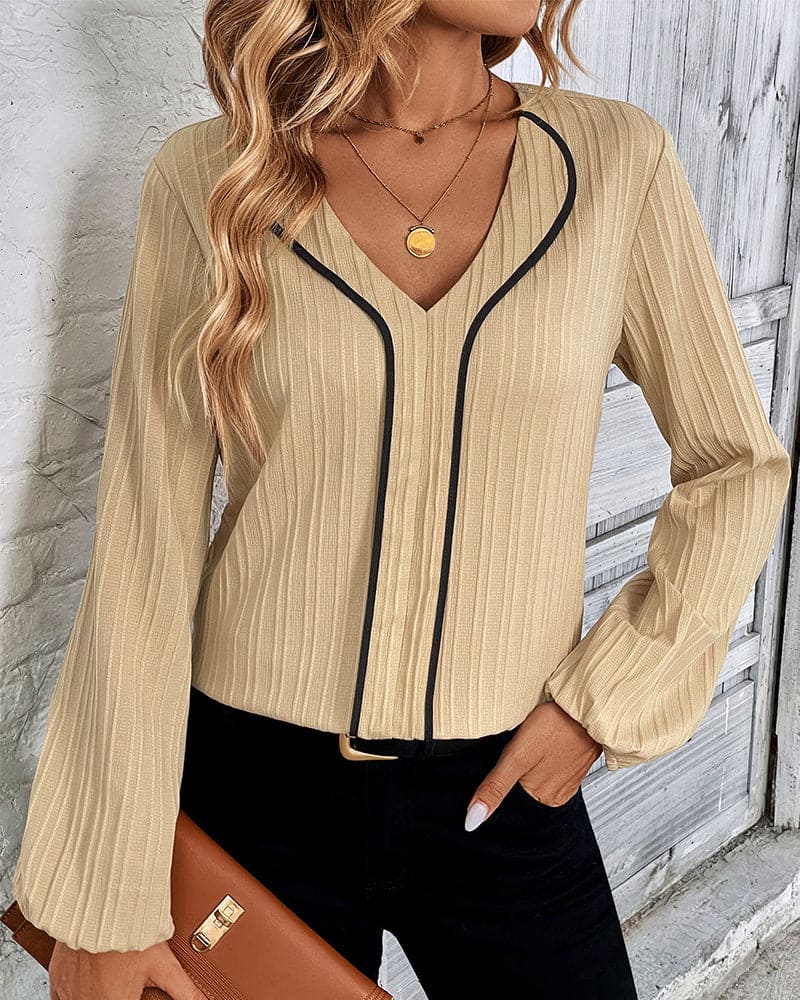 Vrouwelijke Blouse Lange Mouwen V-hals Alina - Mode Vibes