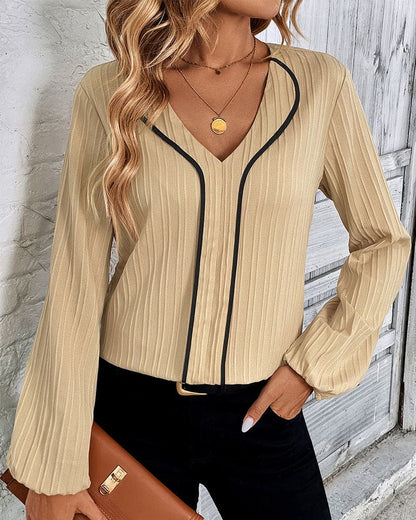Vrouwelijke Blouse Lange Mouwen V-hals Alina - Mode Vibes