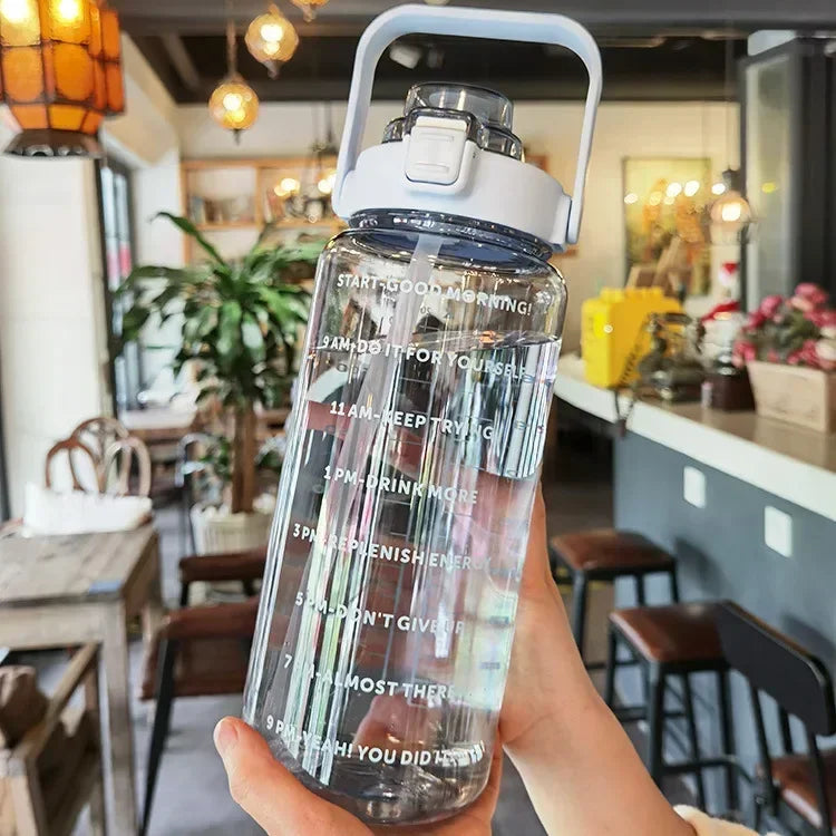 Waterfles 2L met Rietje en Tijdmaker voor Sport en Fitness