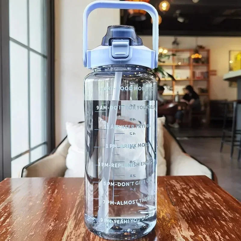 Waterfles 2L met Rietje en Tijdmaker voor Sport en Fitness