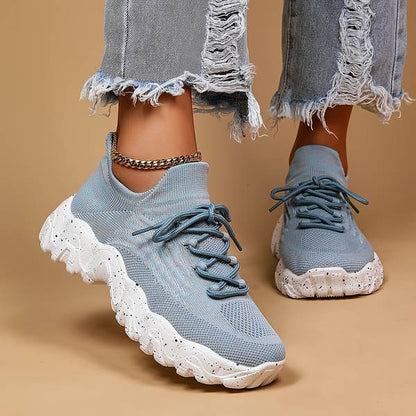 Lichtblauwe elastische sokschoenen