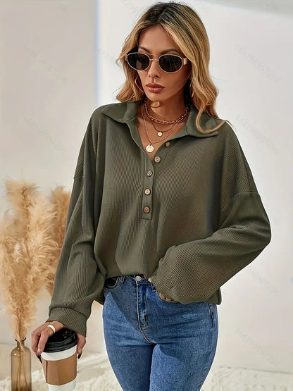 Vrouwelijke Blouse met Knoopsluiting en Geribde Stof - Mode Vibes