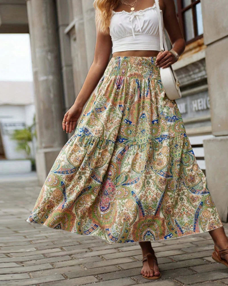 Vrouwelijke Rok met Paisley Print en Ruches
