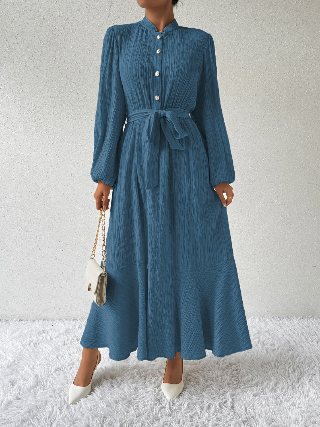 Vrouwelijke Jurk met Lange Mouwen en Taille Accent