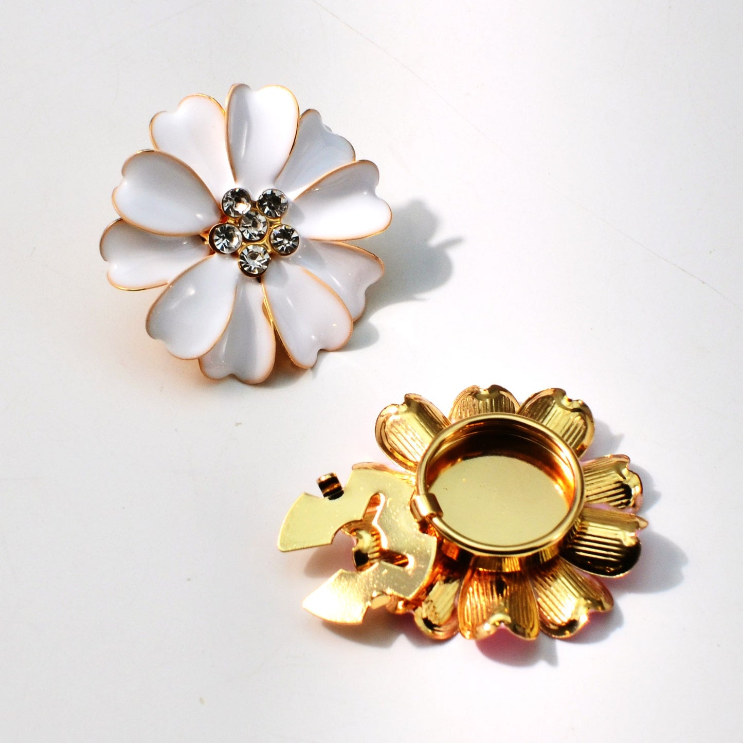 Sierlijke Knopcovers voor Dames met Bloemen en Steentjes